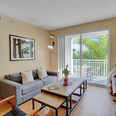 Dharma Home Suites South Miami At Red Road Commons 外观 照片
