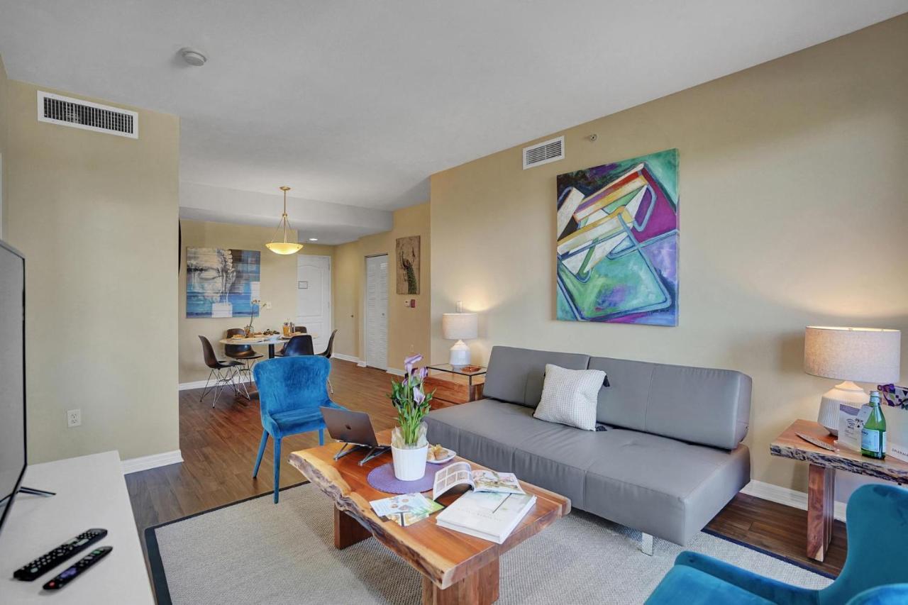 Dharma Home Suites South Miami At Red Road Commons 客房 照片